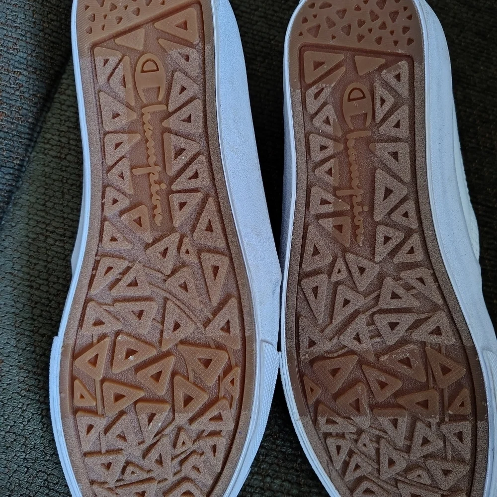 Champion Junior White Slip-On Shoes Size 5.5